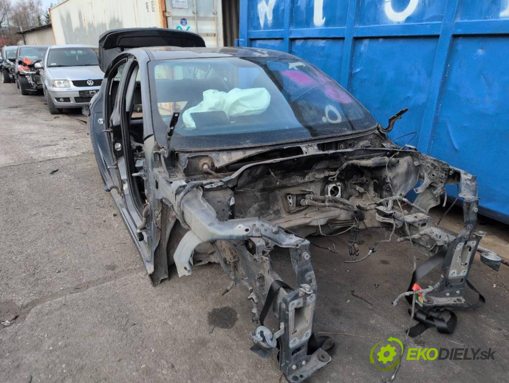 FIAT TIPO sedan 2016 70 kW 1.4 (356SXA1B) 1368 karoséria ČTVRŤÁK: Blatník prah strecha PODŁUŻNICA 