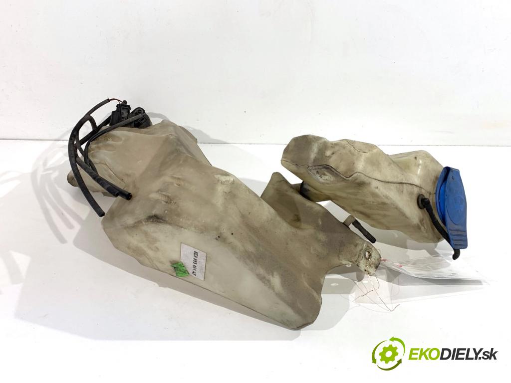 AUDI A4 B6 Kombi 2003 74 kW 1.9 TDI 1896 nádržka ostřikovačů 8E0955453AQ 8E0955453