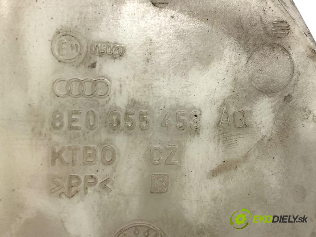 AUDI A4 B6 Kombi 2003 74 kW 1.9 TDI 1896 Nádržka ostrekovačov 8E0955453AQ 8E0955453