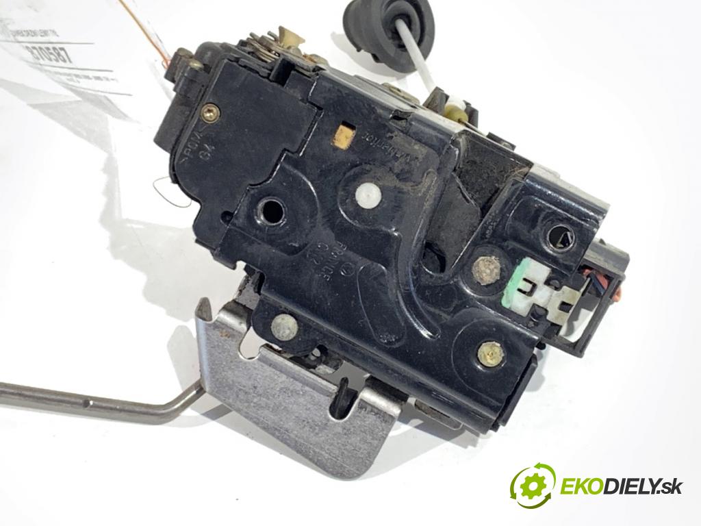 AUDI A4 B6 Kombi 2003 74 kW 1.9 TDI 1896 zámok Dvere ľavy zad 4B1837015G