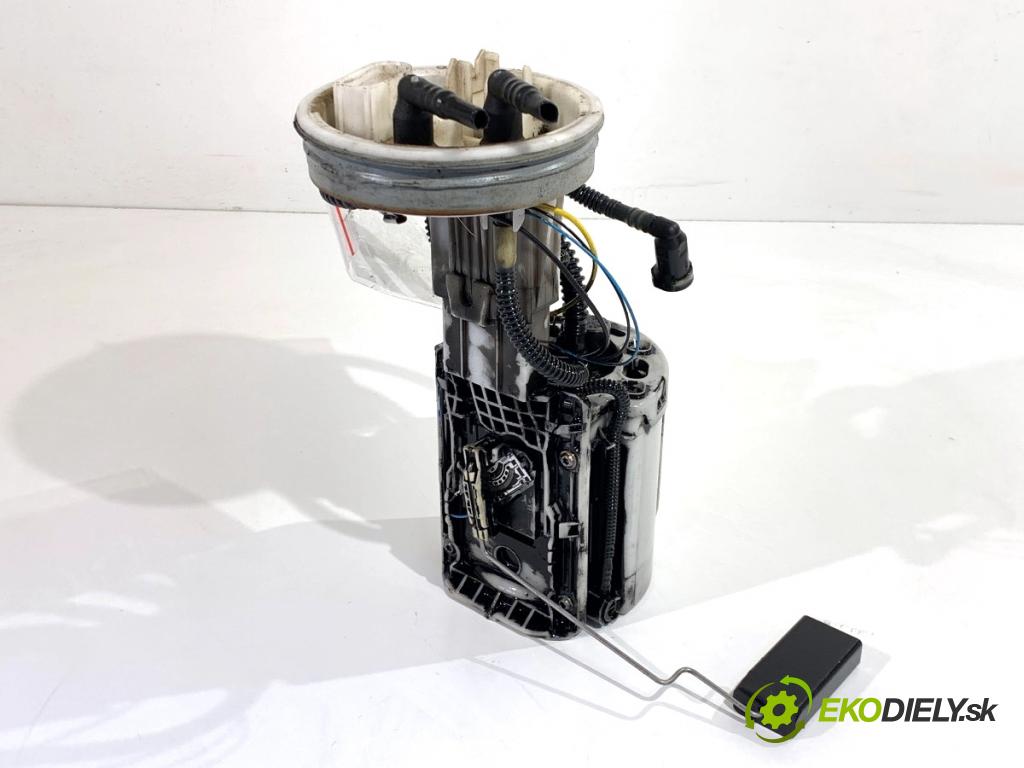 AUDI A4 B6 Kombi 2003 74 kW 1.9 TDI 1896 pumpa paliva 8E0919050