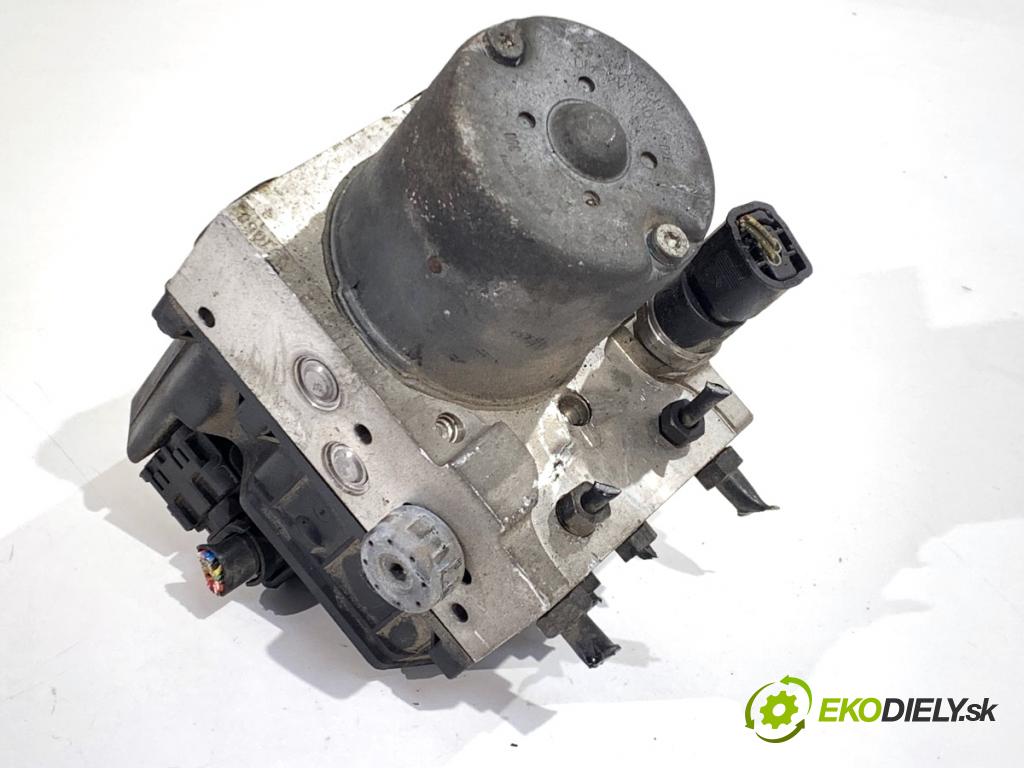 AUDI A4 B6 Kombi 2003 74 kW 1.9 TDI 1896 Pumpa ABS 8E0614517 (Pumpa ABS)