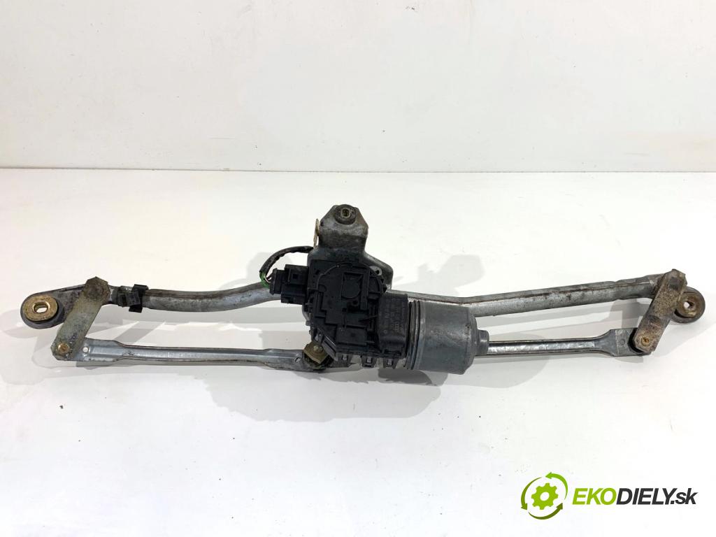 AUDI A4 B6 Kombi 2003 74 kW 1.9 TDI 1896 Mechanizmus stieračov predný 8E1955023A (Motorček stieračov predný)