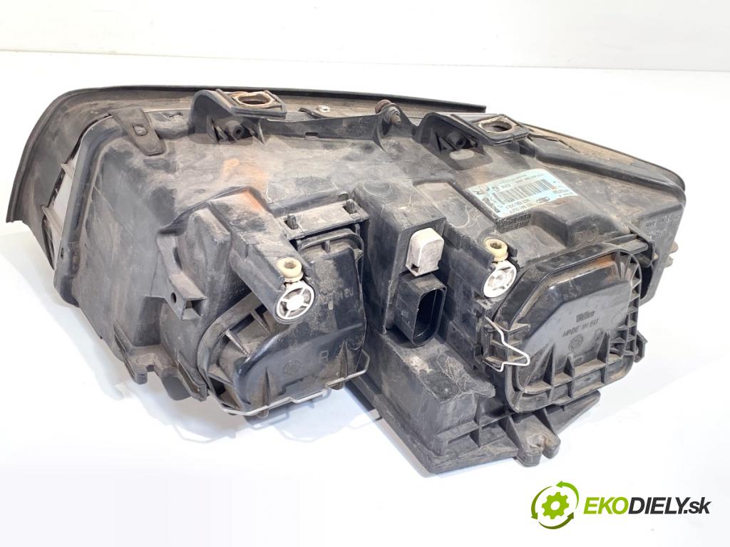 AUDI A4 B6 Kombi 2003 74 kW 1.9 TDI 1896 světlomet pravý přední část 8E0941004F