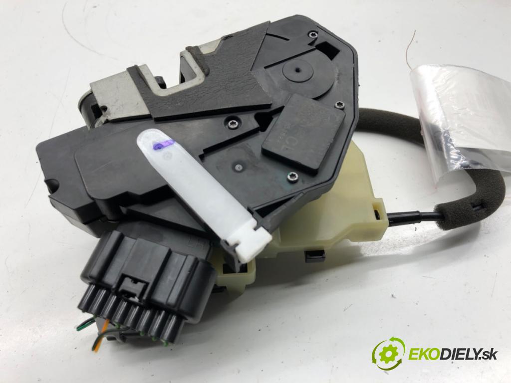 FORD ECOSPORT SUV 2018 122 kW 2.0 Ti-VCT 1999 zámok dverí zad GN1A-5426413-BB