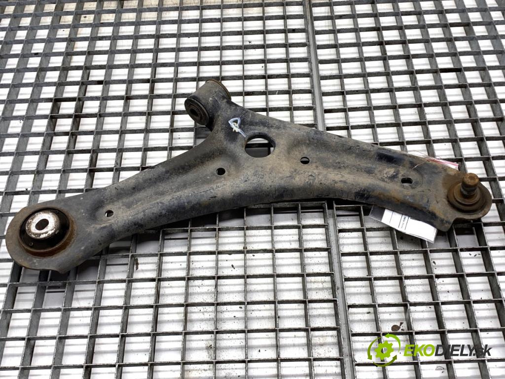 FORD ECOSPORT SUV 2018 122 kW 2.0 Ti-VCT 1999 rameno pravý přední část 