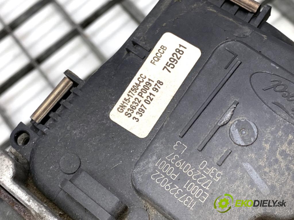 FORD ECOSPORT SUV 2018 122 kW 2.0 Ti-VCT 1999 mechanismus stěračů přední část GN15-17504-CC GN15-17500-CD (Motorek stěračů přední)