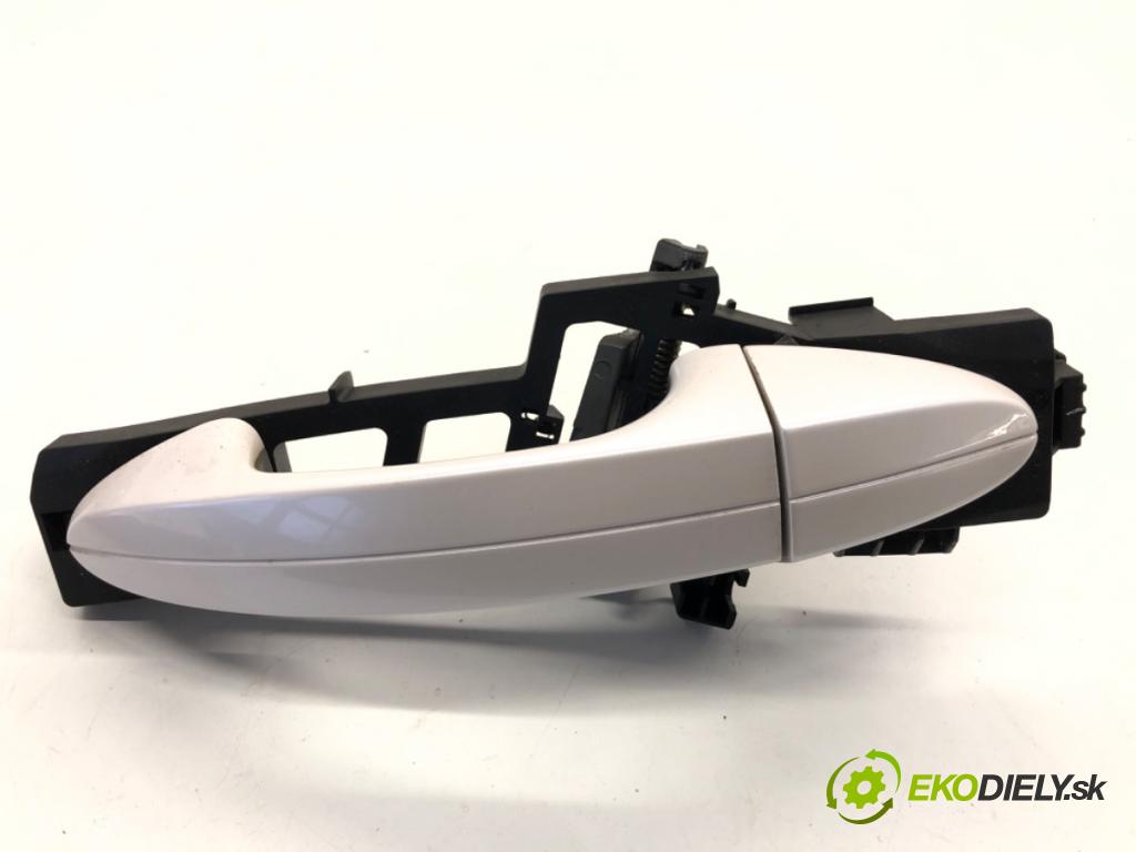 FORD ECOSPORT SUV 2018 122 kW 2.0 Ti-VCT 1999 Kľučka vonkajšia pravy zad 