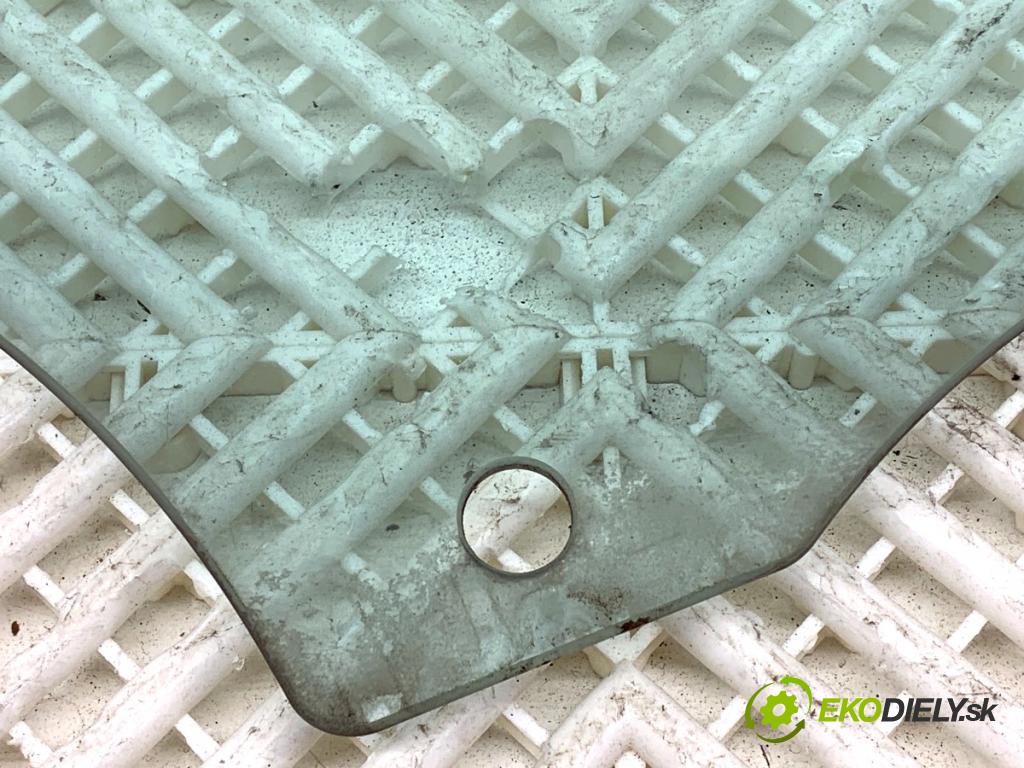 AUDI A6 C7 Kombi 2012 120 kW 2.0 TDI 1968 Okno pravy predný