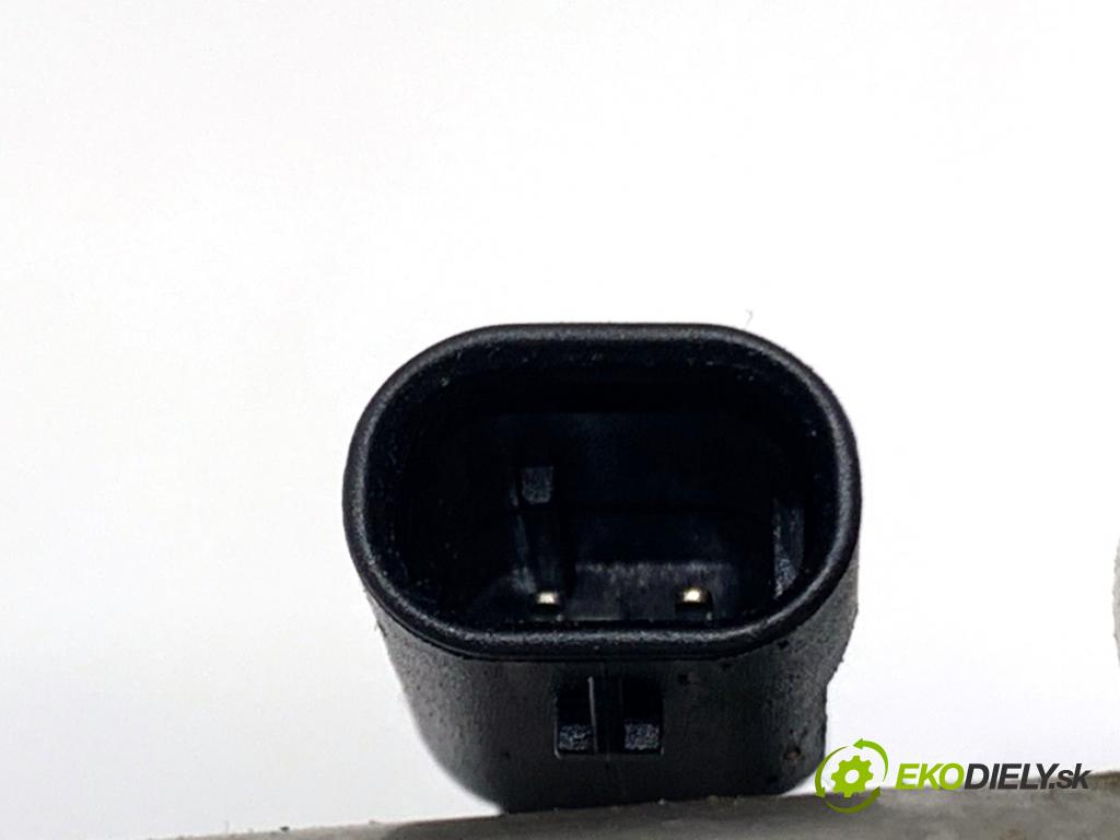 DACIA DUSTER SUV 2019 96 kW 1.3 TCe 130 (HMMF) 1332 Lišta vstrekovacia INJEKCIA: 166001525R