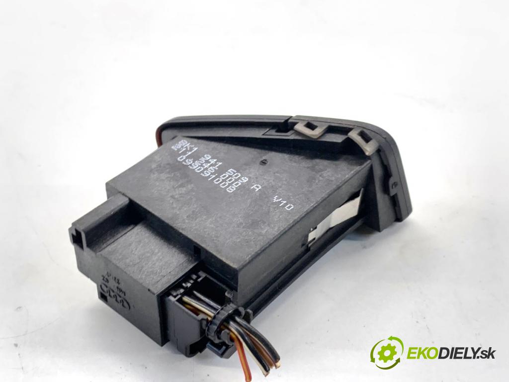 AUDI A4 B8 Kombi 2009 118 kW 1.8 TFSI 1798 Spínač svetiel výstražných (núdzových) 8K1941509A (Prepínacie páčky pod volantom)