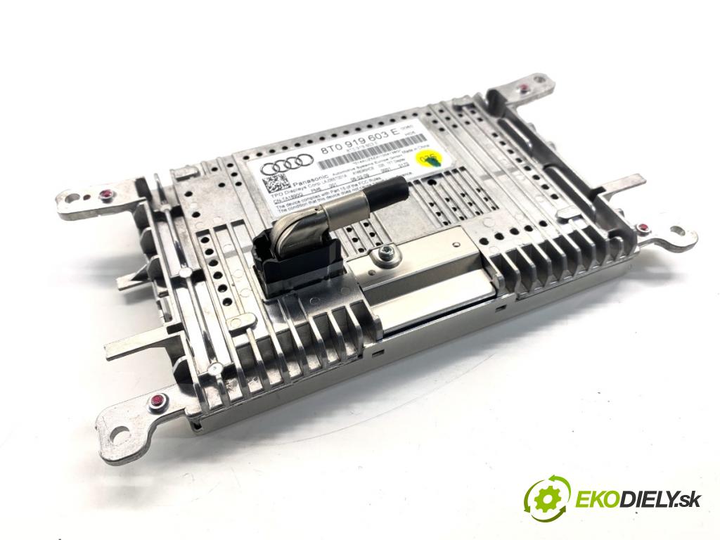 AUDI A4 B8 Kombi 2009 118 kW 1.8 TFSI 1798 Dislpej 8T0919603E (Prístrojová doska)