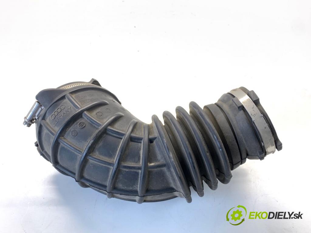 AUDI A4 B8 Kombi 2009 118 kW 1.8 TFSI 1798 Rúra vzduchu 06H129629E