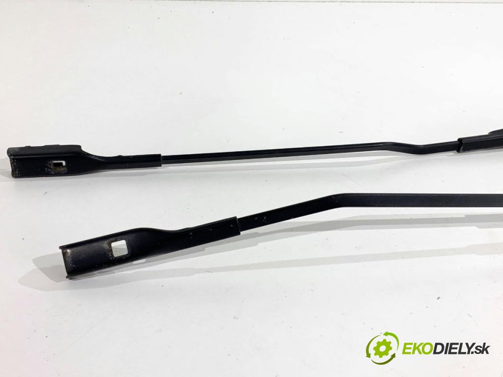 AUDI A4 B8 Kombi 2009 118 kW 1.8 TFSI 1798 Rameno stierače predný 8K1955407 8K1955408