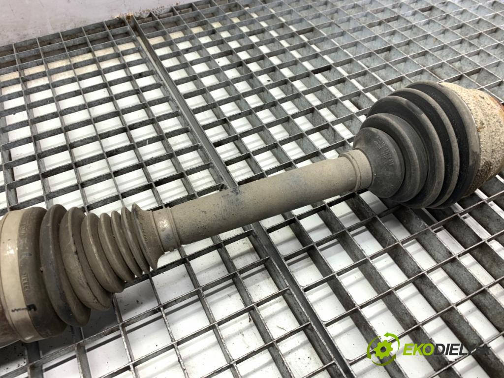 AUDI A4 B8 Kombi 2009 118 kW 1.8 TFSI 1798 Poloos pravy predný 8K0407271Q