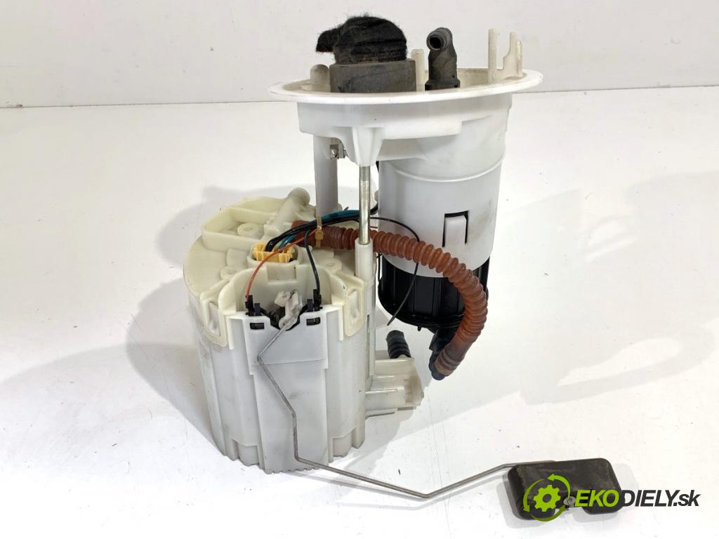 AUDI A4 B8 Kombi 2009 118 kW 1.8 TFSI 1798 Pumpa paliva 8K0919051M