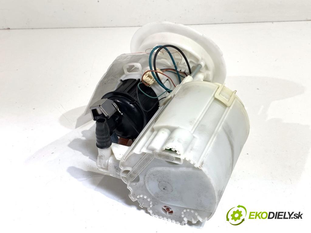 AUDI A4 B8 Kombi 2009 118 kW 1.8 TFSI 1798 Pumpa paliva 8K0919051M