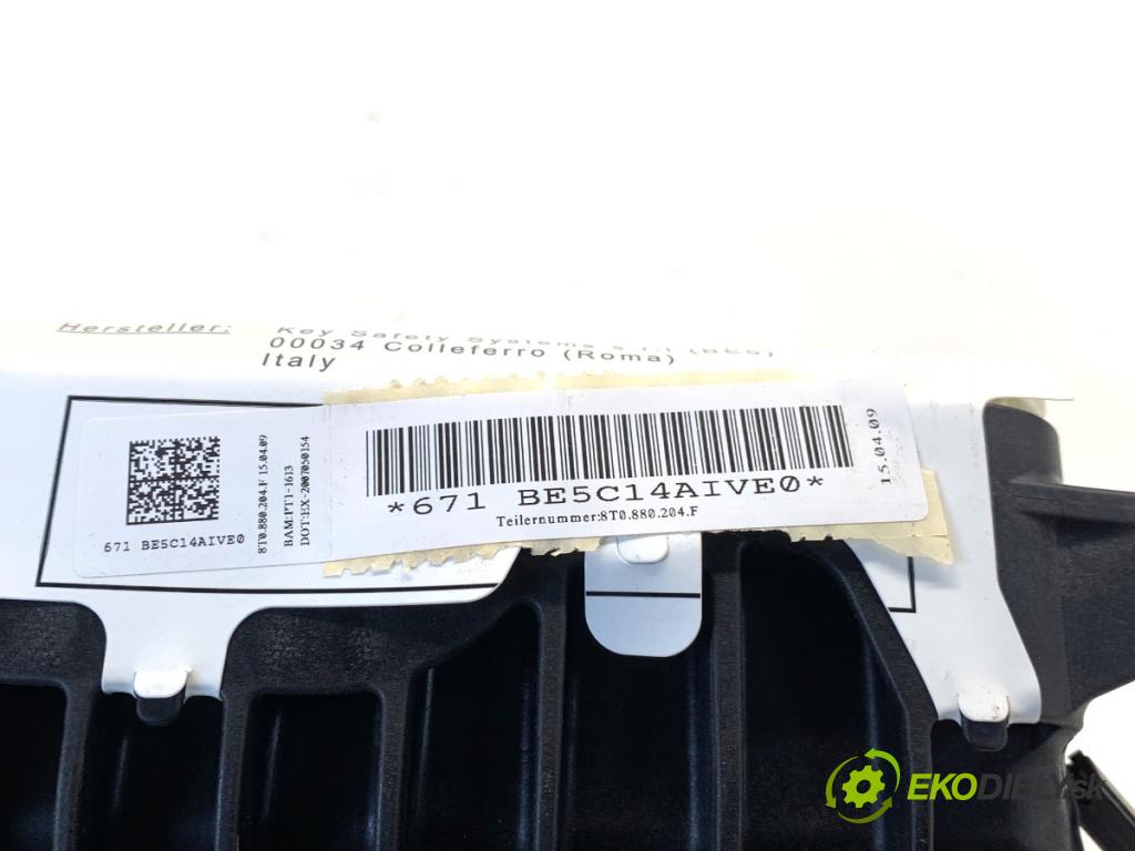 AUDI A4 B8 Kombi 2009 118 kW 1.8 TFSI 1798 AirBag spolujazdca 8T0880204F (Airbag)