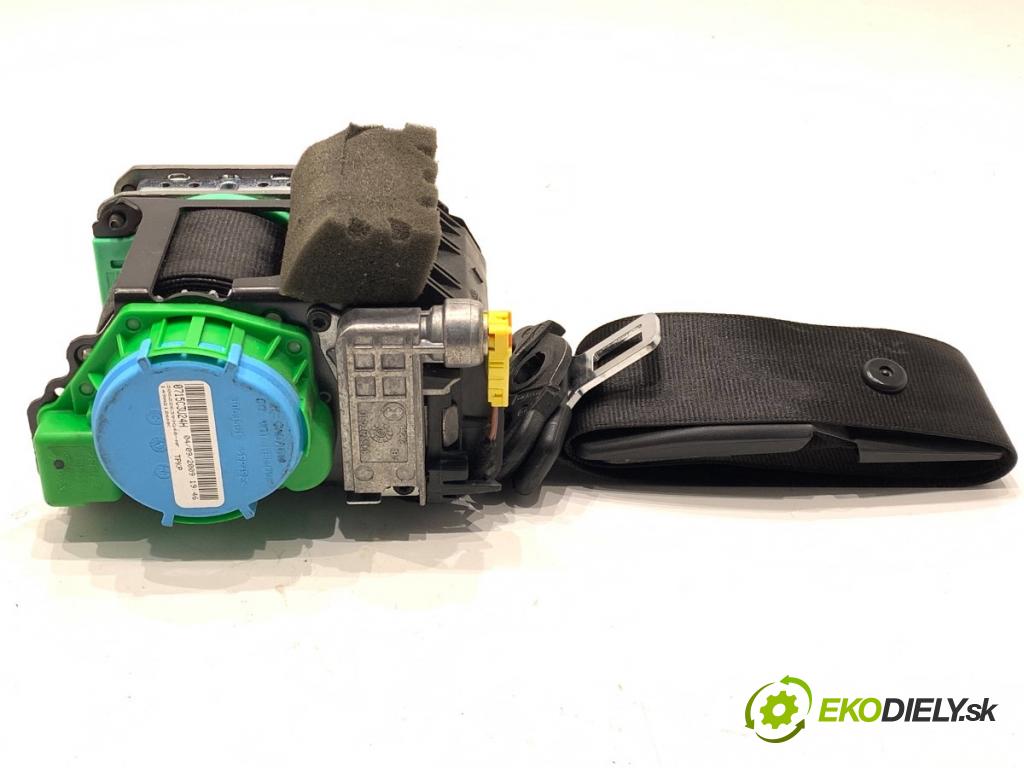 AUDI A4 B8 Kombi 2009 118 kW 1.8 TFSI 1798 Držiak BEZPEČNOSŤ pravy predný 