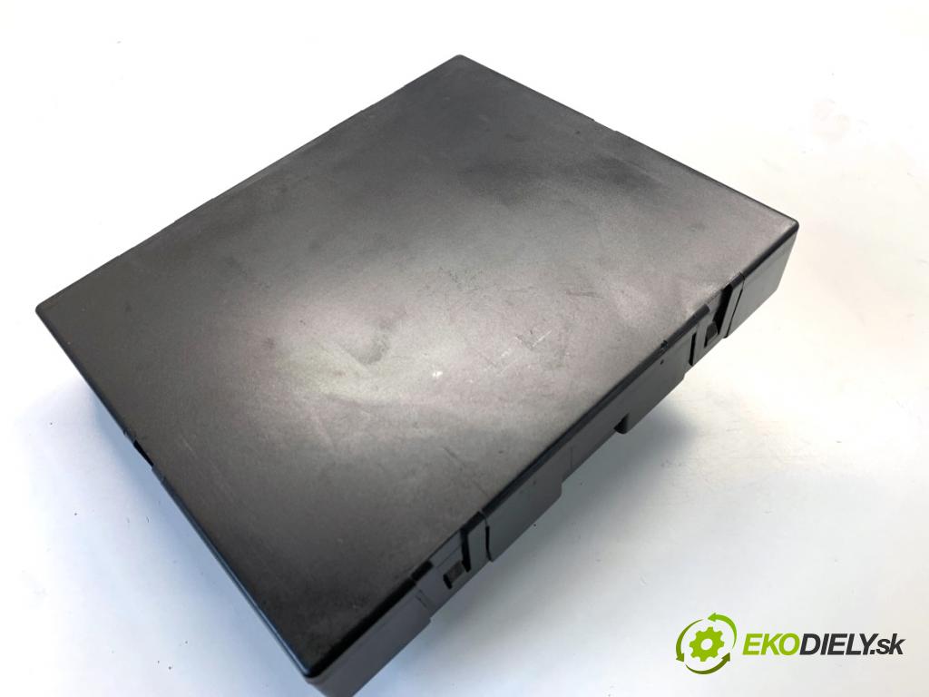 AUDI A4 B8 Kombi 2009 118 kW 1.8 TFSI 1798 modul BCM 8K0907064N (Řídící jednotka ostatní)