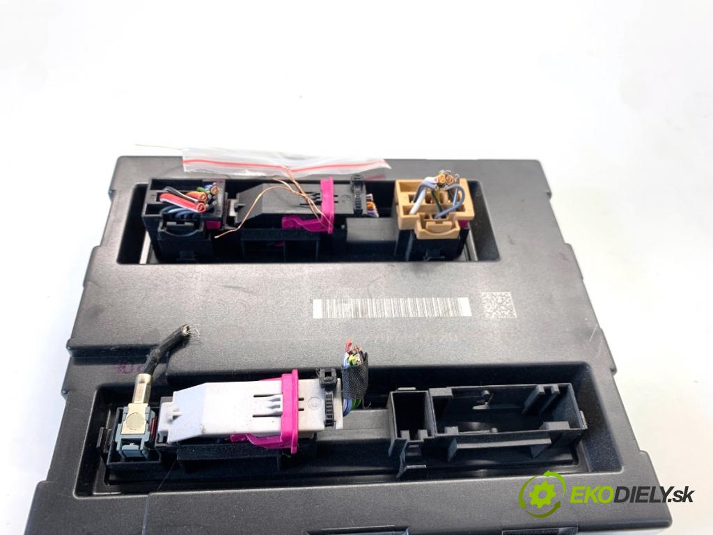 AUDI A4 B8 Kombi 2009 118 kW 1.8 TFSI 1798 modul BCM 8K0907064N (Řídící jednotka ostatní)