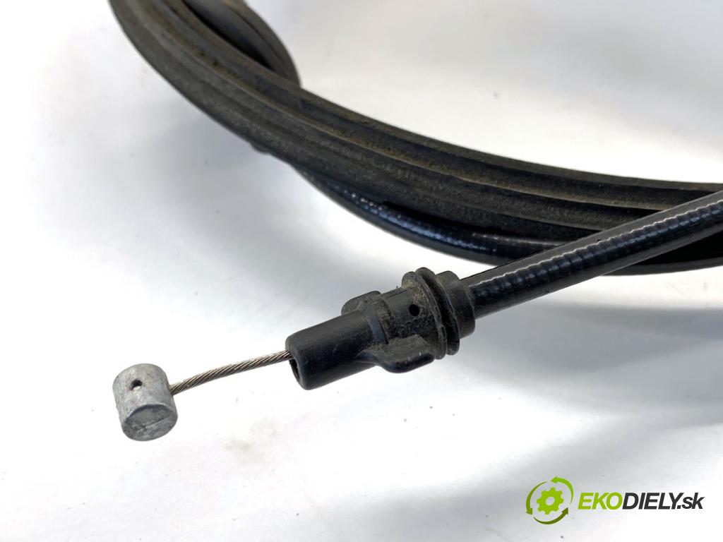 AUDI A4 B8 Kombi 2009 118 kW 1.8 TFSI 1798 Lanko kapoty 8T1823633