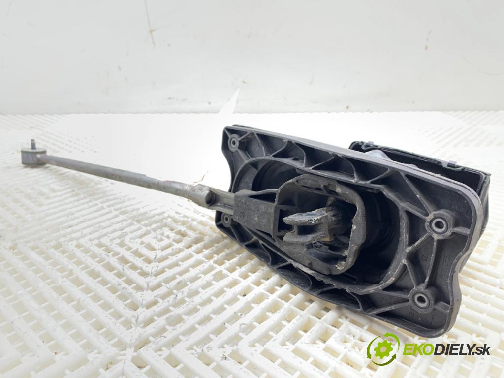 AUDI A4 B8 Kombi 2009 118 kW 1.8 TFSI 1798 Kulisa 8K0711406 (Rýchlostná páka (kulisa))