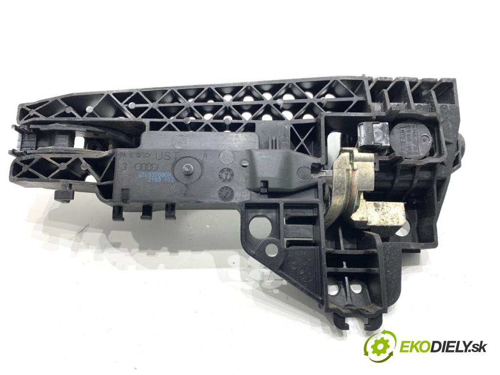 AUDI A4 B8 Kombi 2009 118 kW 1.8 TFSI 1798 Kľučka vonkajšia pravy predný