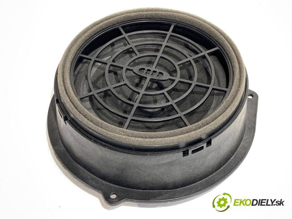 AUDI A4 B8 Kombi 2009 118 kW 1.8 TFSI 1798 reproduktory 8R0035411