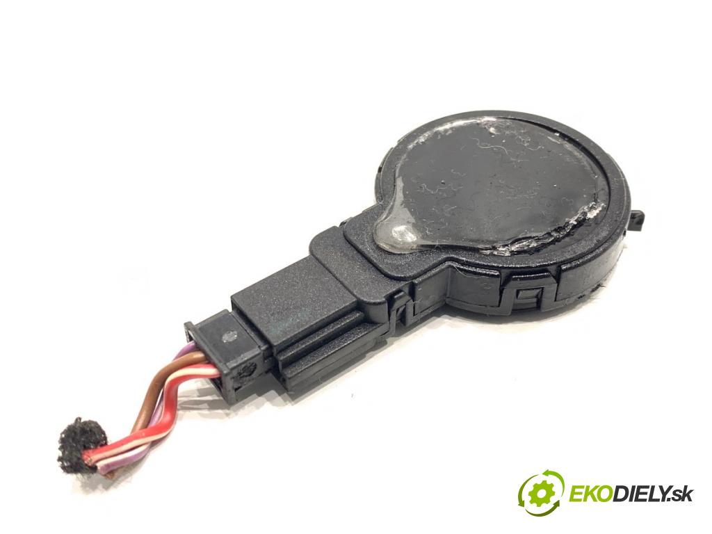 AUDI A4 B8 Kombi 2009 118 kW 1.8 TFSI 1798 snímač deště 8K0955559 (Snímač deště)