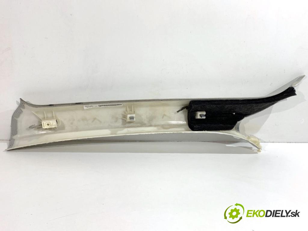 AUDI A4 B8 Kombi 2009 118 kW 1.8 TFSI 1798 clona sloupku pravý 8K0867234