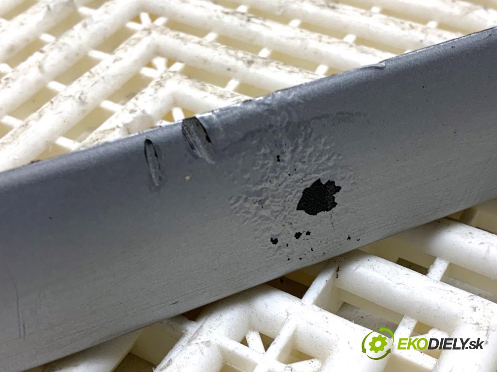 AUDI A4 B8 Kombi 2009 118 kW 1.8 TFSI 1798 Lišta prahová ľavy 8K0854931A