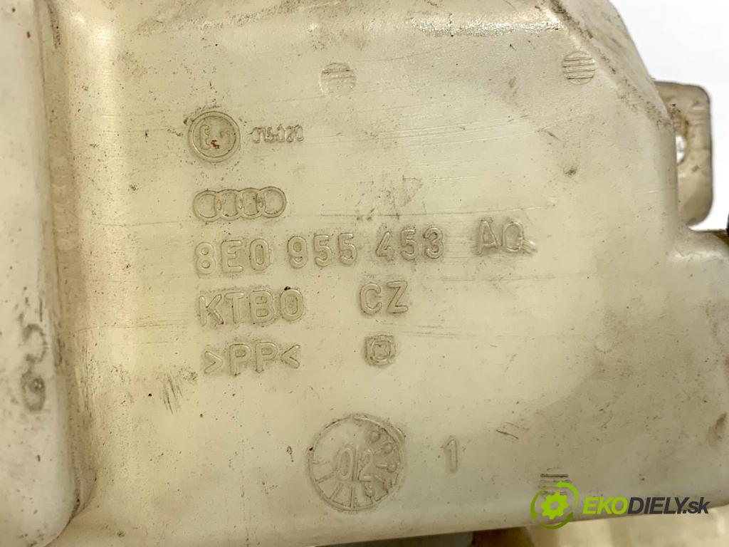 AUDI A4 B6 sedan 2003 96 kW 1.9 TDI 1896 Nádržka ostrekovačov 8E0955453 8E0955451AG