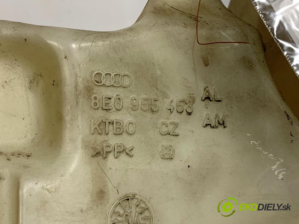AUDI A4 B6 sedan 2003 96 kW 1.9 TDI 1896 Nádržka ostrekovačov 8E0955453 8E0955451AG