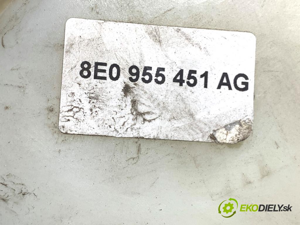 AUDI A4 B6 sedan 2003 96 kW 1.9 TDI 1896 nádržka ostřikovačů 8E0955453 8E0955451AG