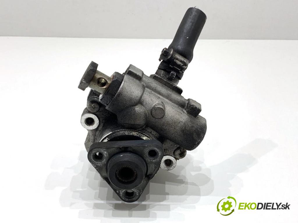 AUDI A4 B6 sedan 2003 96 kW 1.9 TDI 1896 Pumpa servočerpadlo  (Servočerpadlo)