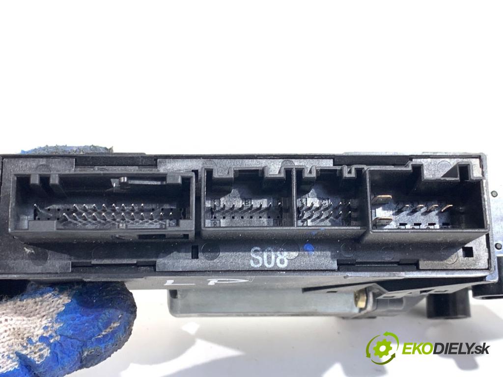 AUDI A4 B6 sedan 2003 96 kW 1.9 TDI 1896 Motor sťahovania okna ľavy predný 8E1959801B