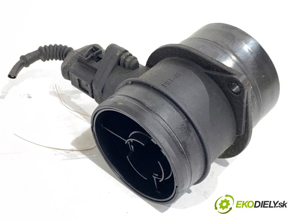 AUDI A4 B6 sedan 2003 96 kW 1.9 TDI 1896 váha vzduchu 074906461B (Snímač hmotnosti vzduchu)