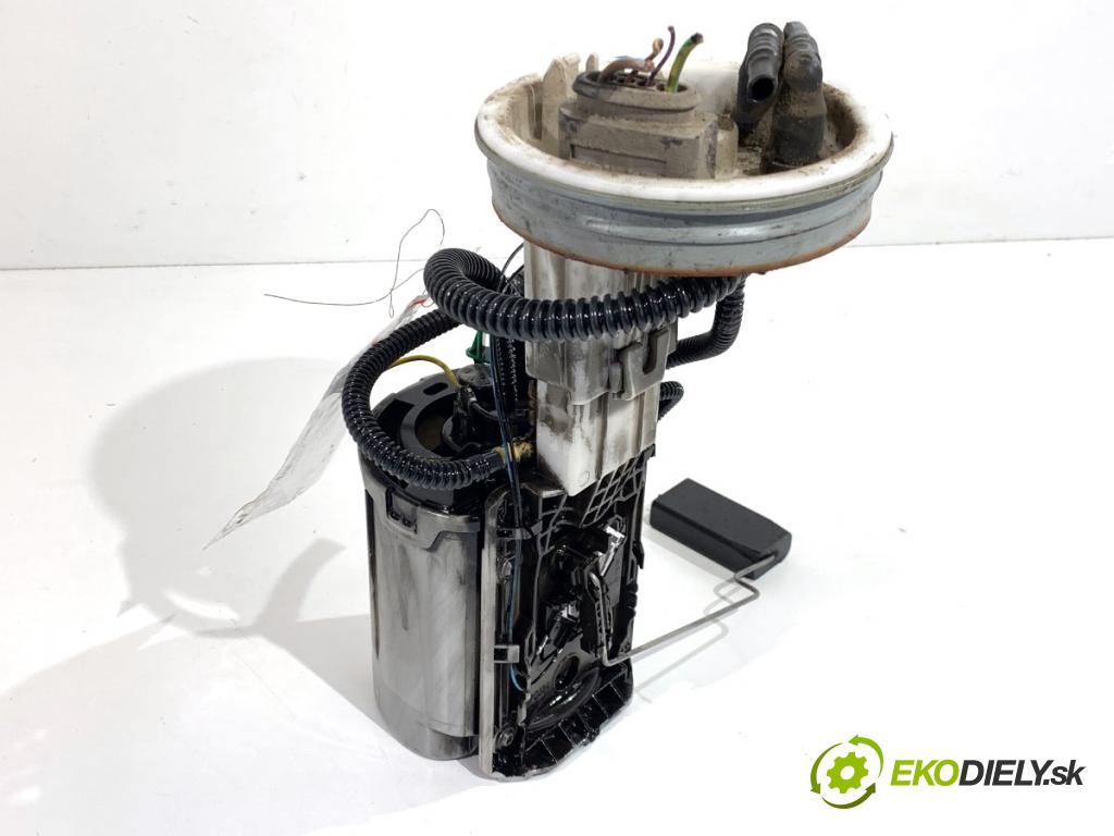 AUDI A4 B6 sedan 2003 96 kW 1.9 TDI 1896 Pumpa paliva 8E0919050D