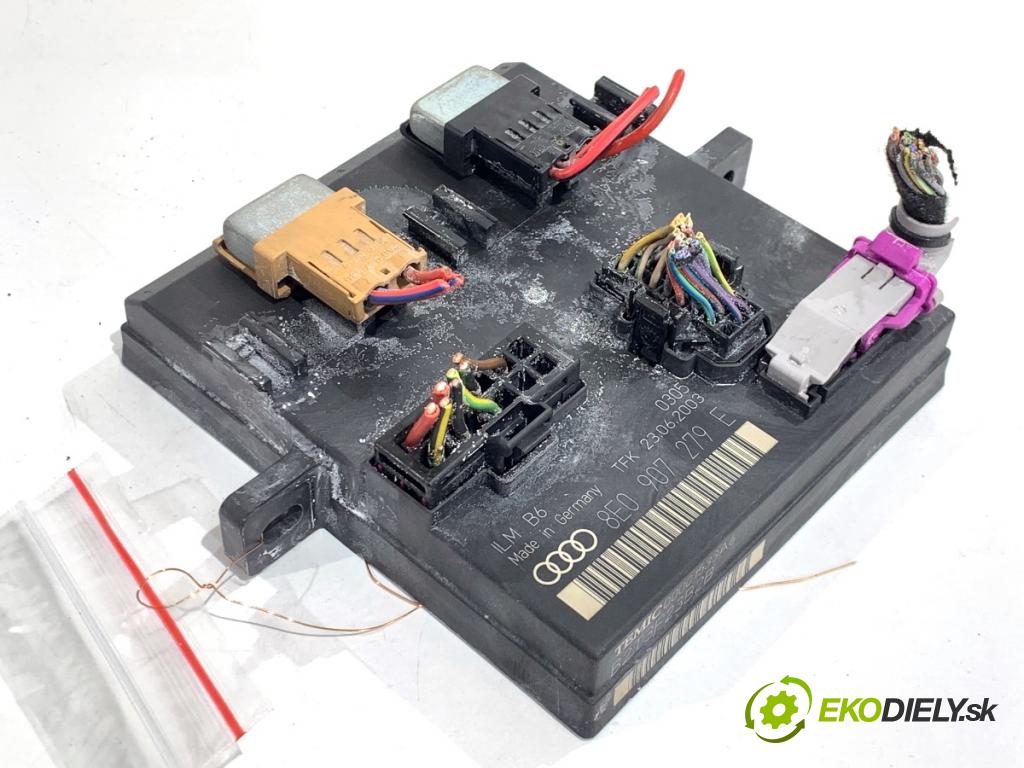 AUDI A4 B6 sedan 2003 96 kW 1.9 TDI 1896 modul světel 8E0907279E (Řídící jednotka ostatní)
