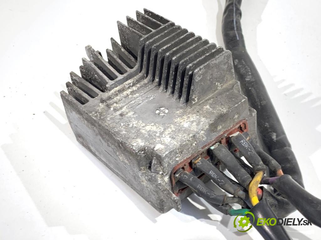 AUDI A4 B6 sedan 2003 96 kW 1.9 TDI 1896 Modul ventilátora 8E0959501D