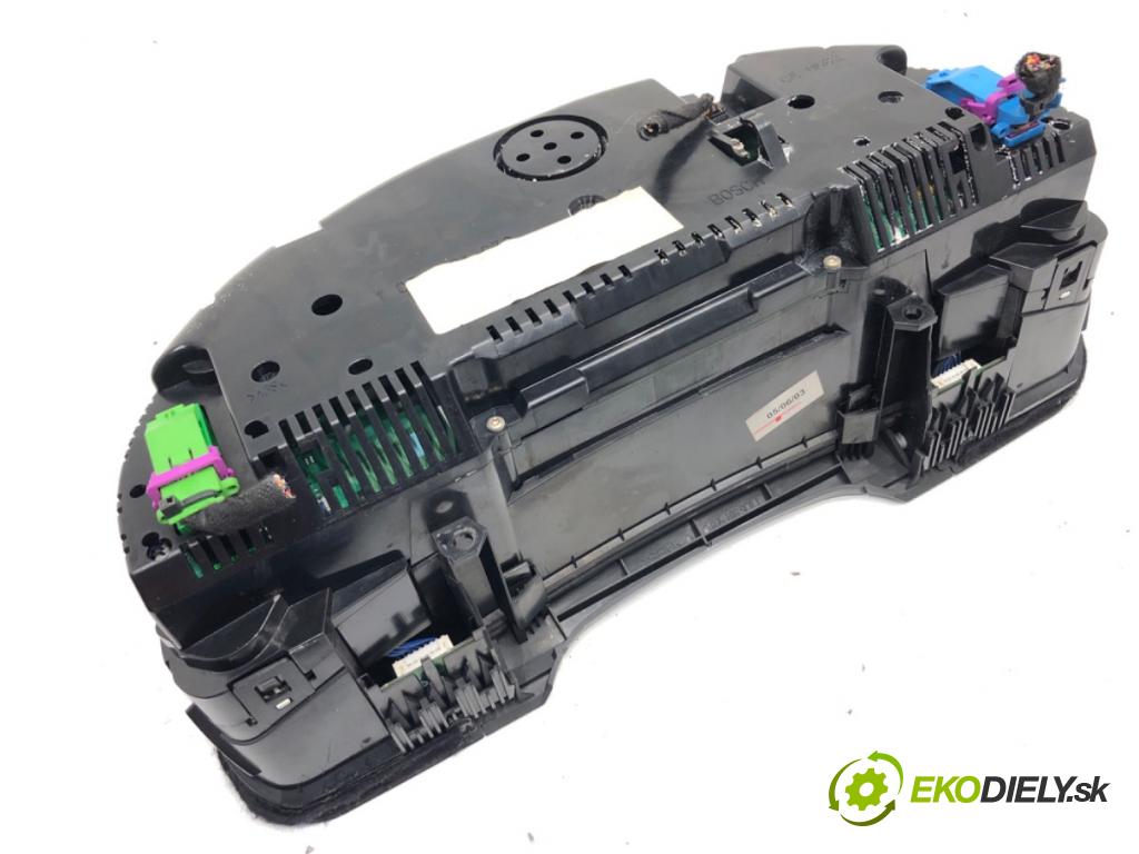 AUDI A4 B6 sedan 2003 96 kW 1.9 TDI 1896 Prístrojovka 8E0920900K (Prístrojová doska)