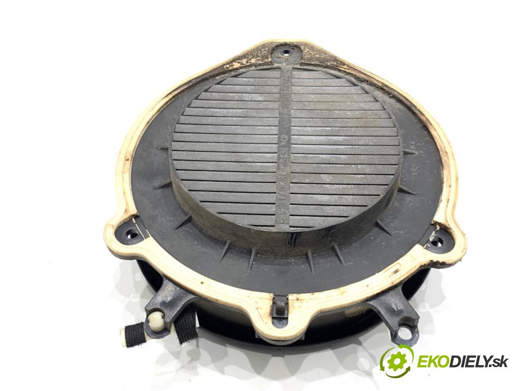 AUDI A4 B6 sedan 2003 96 kW 1.9 TDI 1896 reproduktor 8E0035411