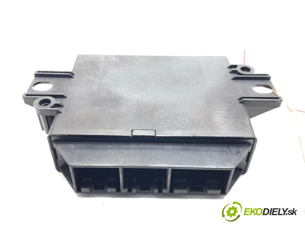 AUDI A4 B6 sedan 2003 96 kW 1.9 TDI 1896 Modul PDC 8Z0919283A (Riadiaca jednotka ostatné)