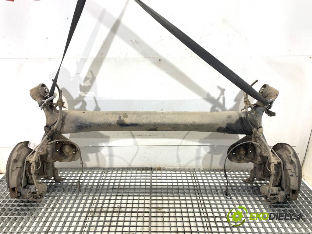 NISSAN QASHQAI J11 SUV 2014 96 kW 1.6 dCi 1598 Výstuha zad 