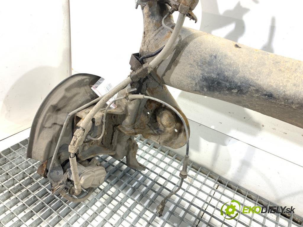 NISSAN QASHQAI J11 SUV 2014 96 kW 1.6 dCi 1598 výztuha zadní část