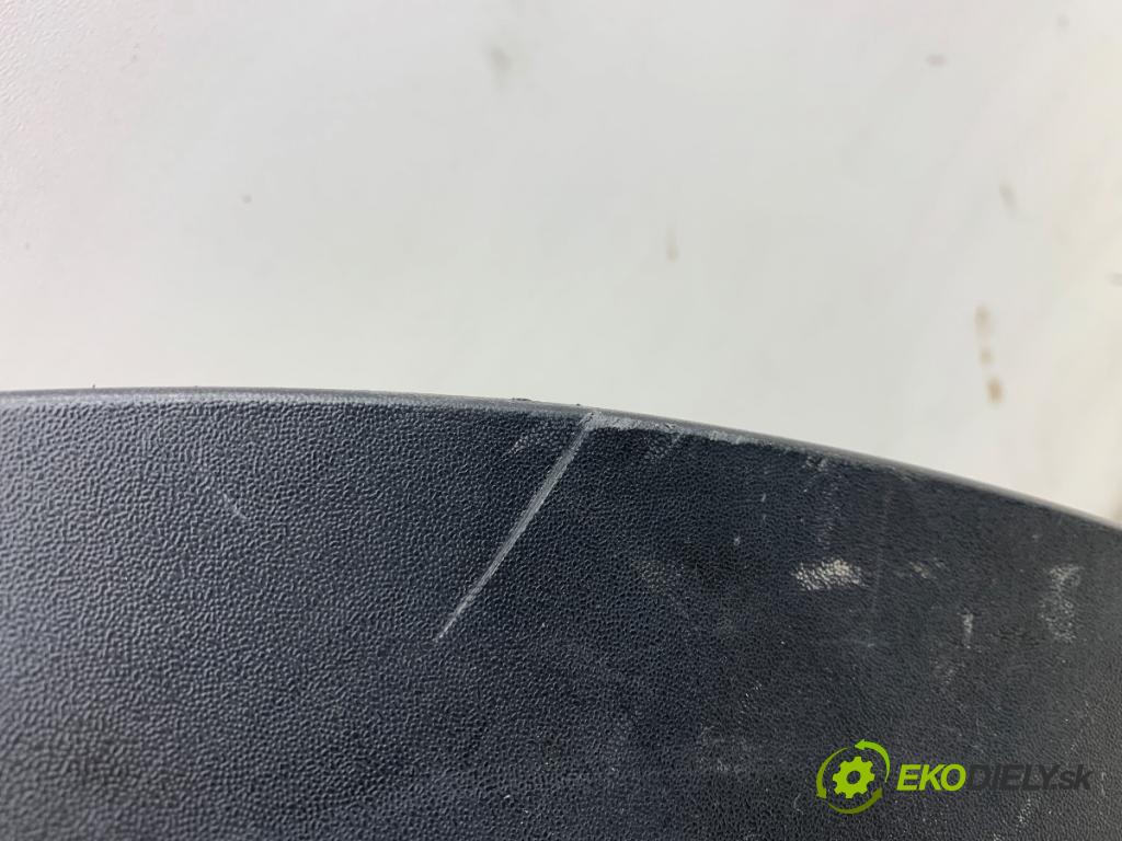 NISSAN QASHQAI J11 SUV 2014 96 kW 1.6 dCi 1598 Lišta blatníka zad pravá 638104EA0A (Lišta)