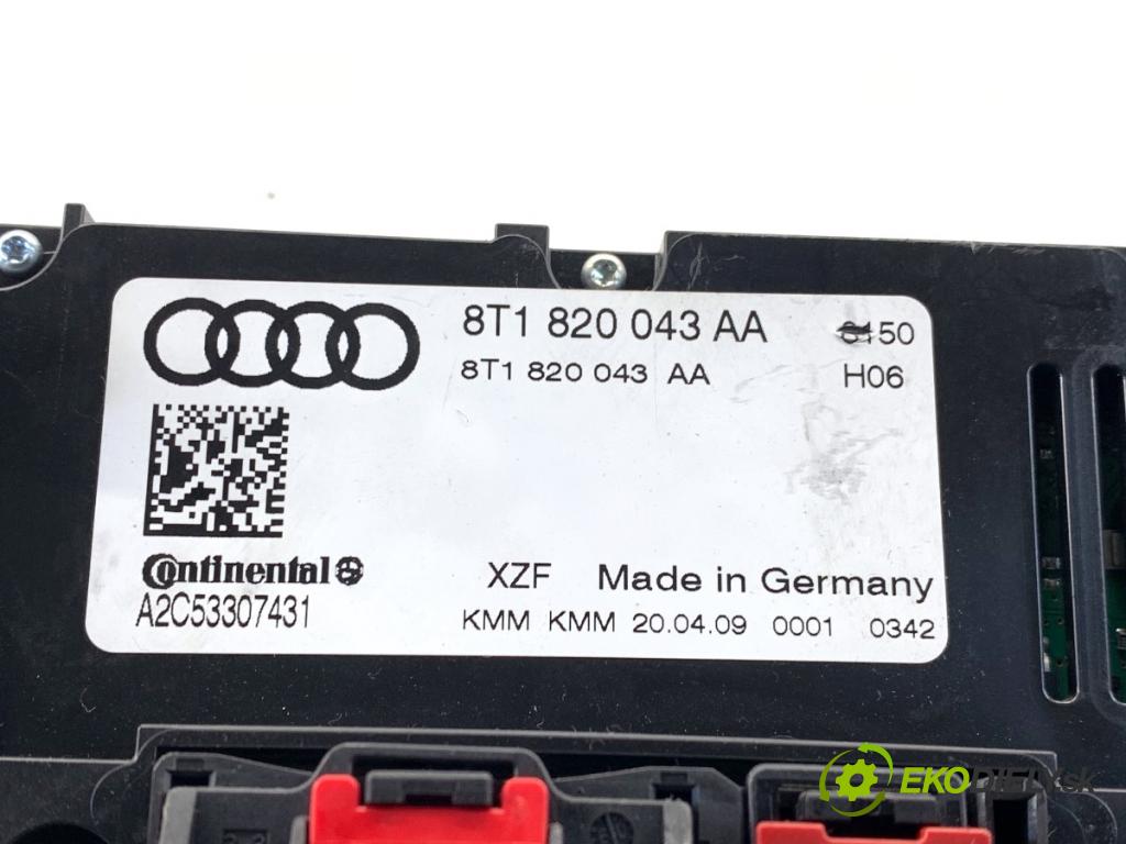 AUDI A4 B8 Kombi 2009 118 kW 1.8 TFSI 1798 Panel ovládaní topení 8T1820043AA (Páčky pod volantem)