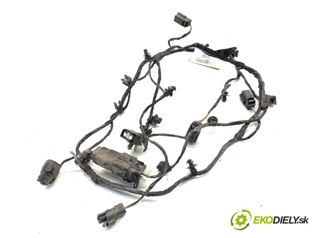 FORD ECOSPORT SUV 2018 122 kW 2.0 Ti-VCT 1999 káblovačka PDC zadní část GN15-15K868-DUC