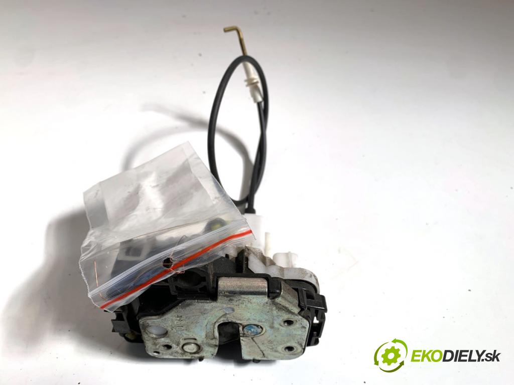 FIAT PANDA II liftback 2010 40 kW 1.1 (169.AXA1A) 1108 zámok Dvere ľavy predný 51826972